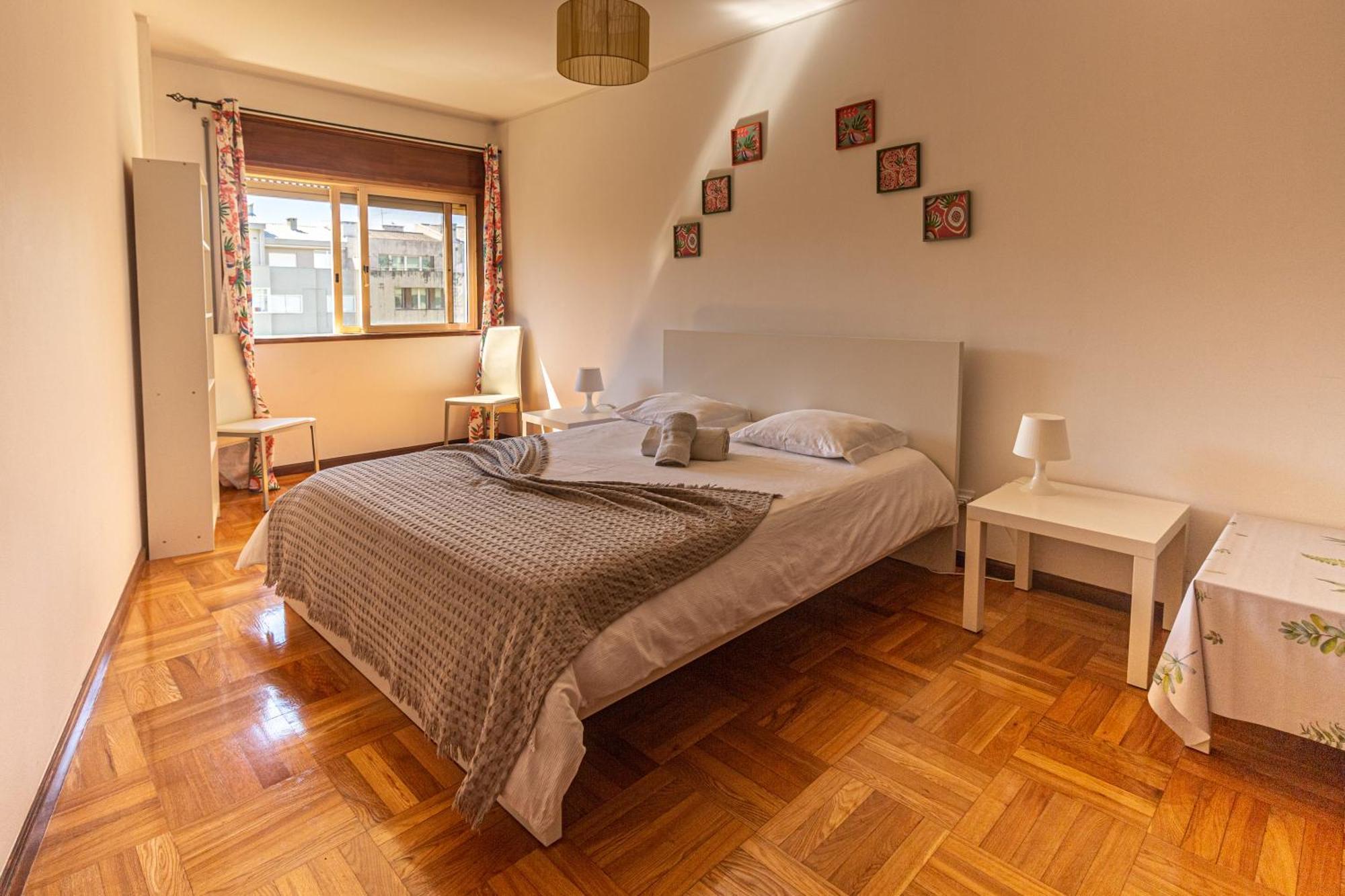 Апартаменты Guest H4U Povoa Praca Joao 23 Повуа-ди-Варзин Экстерьер фото